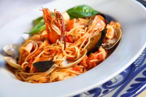 come-preparare-le-linguine-allo-scoglio_4256da420d02f580d76cd70809d38e46